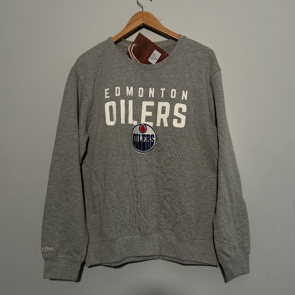NWT Mitchell & Ness Edmonton Oilers NHL Hockey Crewneck Hoodie 75 Champs M NEW